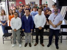 CEDHV imparte plática sobre el derecho a la información a estudiantes de la UX